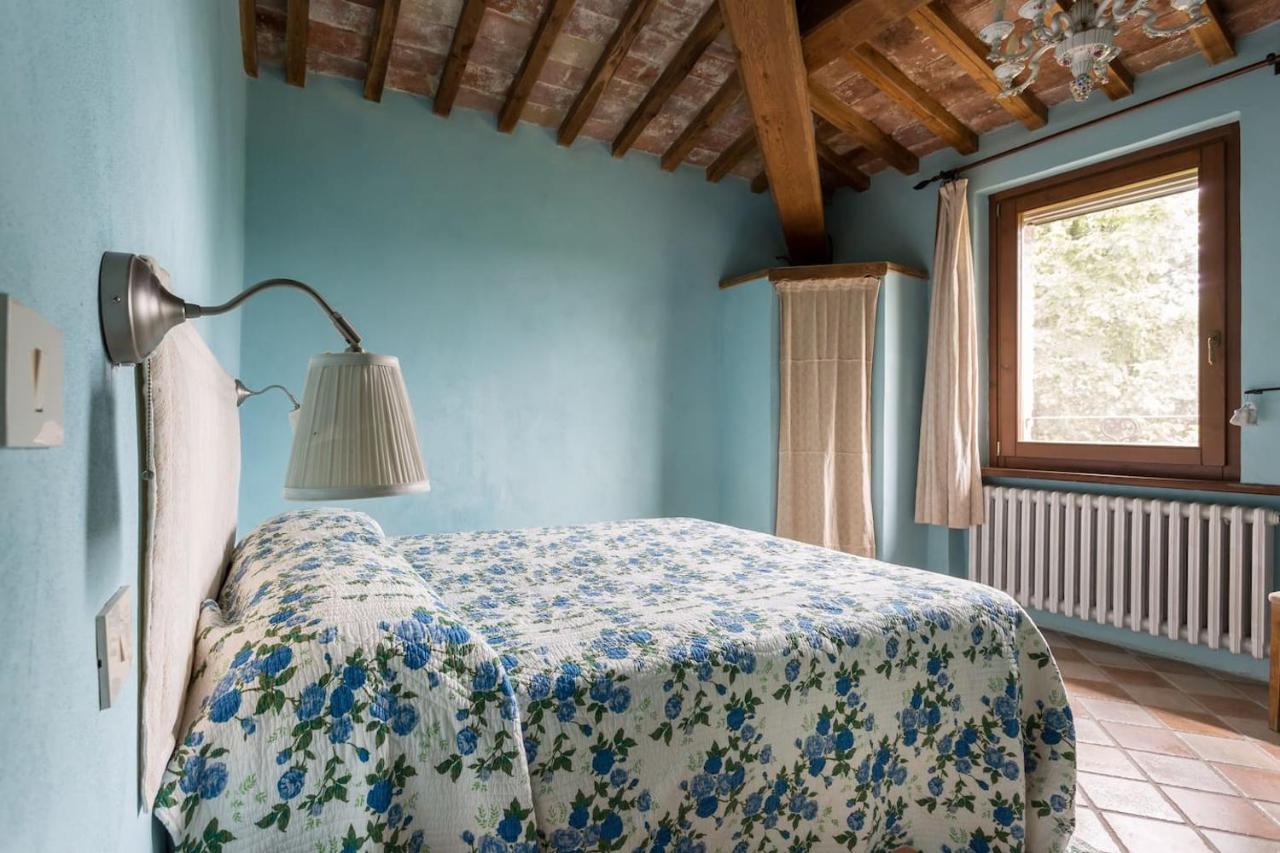 Agriturismo Il Poggio Degli Scoiattoli เปรูจา ภายนอก รูปภาพ